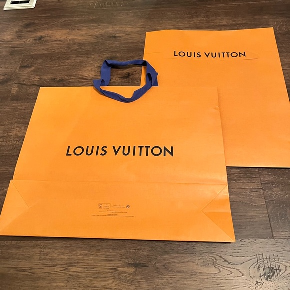 Louis Vuitton Shopping Bag + Shirt Envelope - Picture 2 of 4